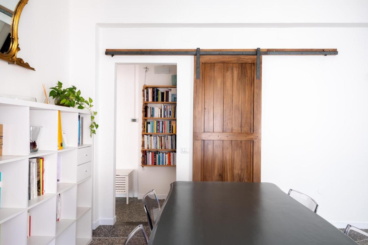 Domus Deiana Apartment Cagliari Luaran gambar