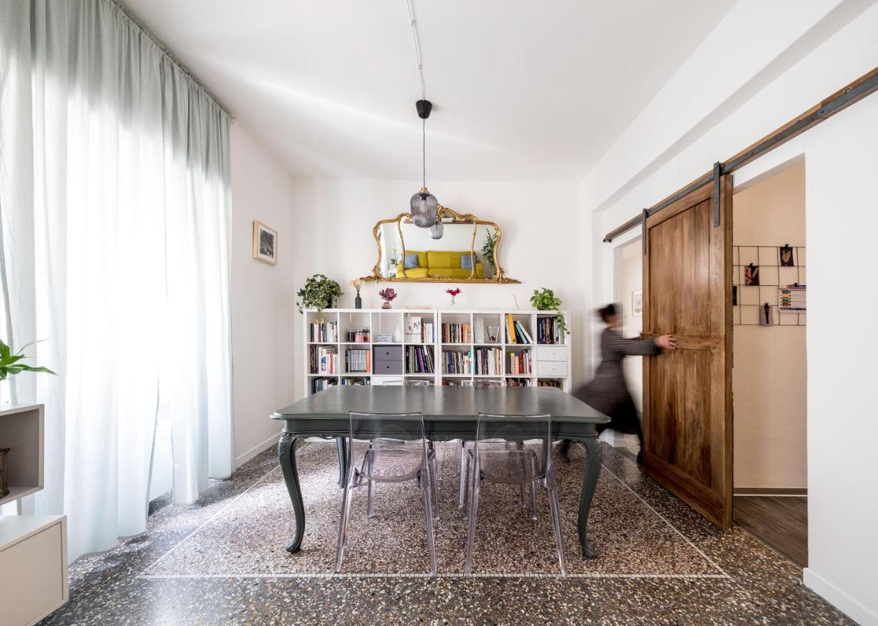 Domus Deiana Apartment Cagliari Luaran gambar